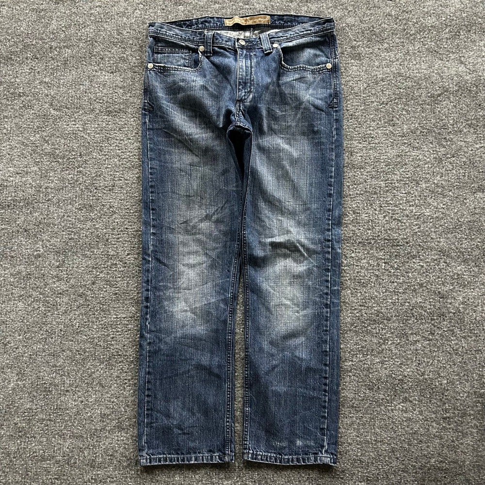 Wrangler Jeans Mens Size 36x31 Slim Straight Medium Wash Denim Casual Flap